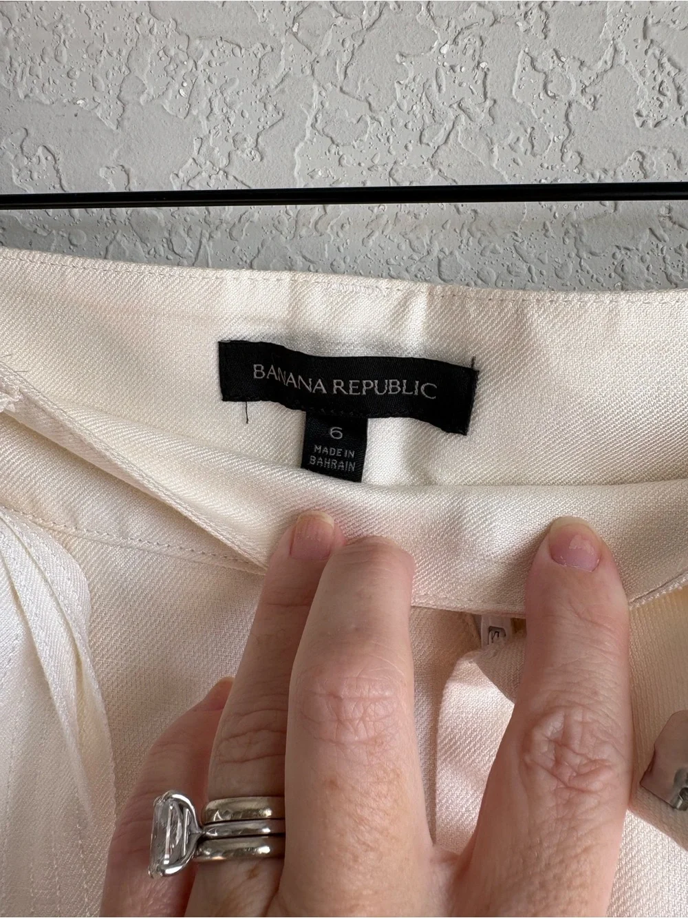 Banana Republic linen Blend Pleated Wide Leg Pants size 6 belted full length